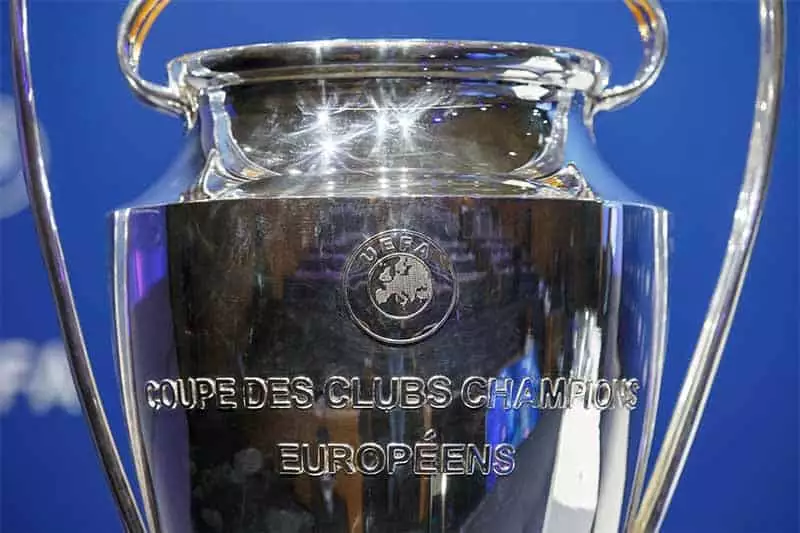 Liga Mistrů UEFA pohár
